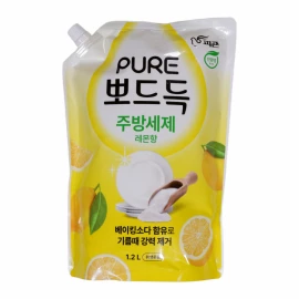 Купить Pigeon Средство для мытья посуды с экстрактом лимона PURE Lemon  DETERGENT за 920 рублей